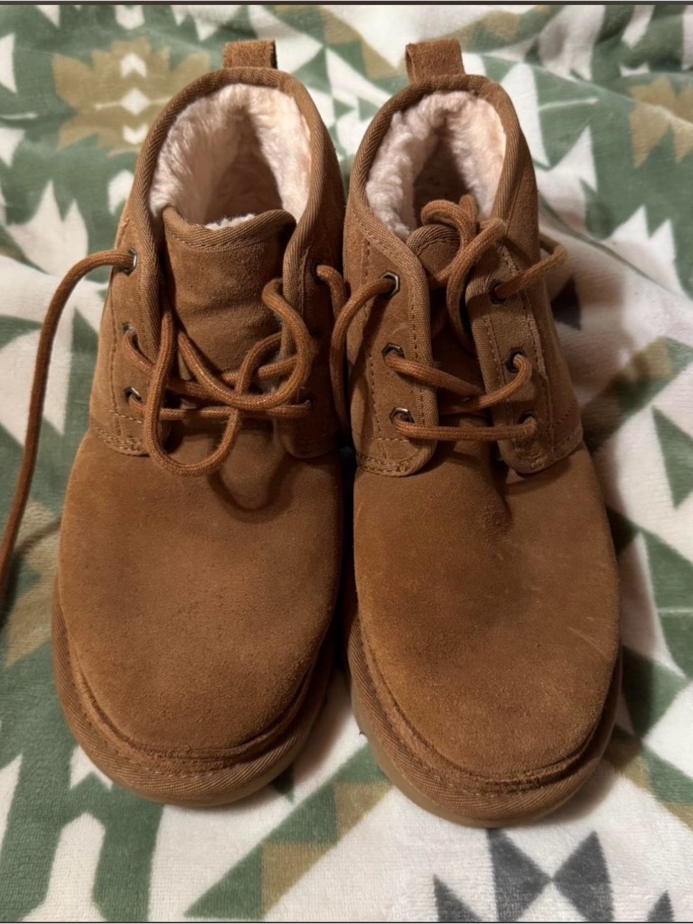 UGG neumel boots in chestnut